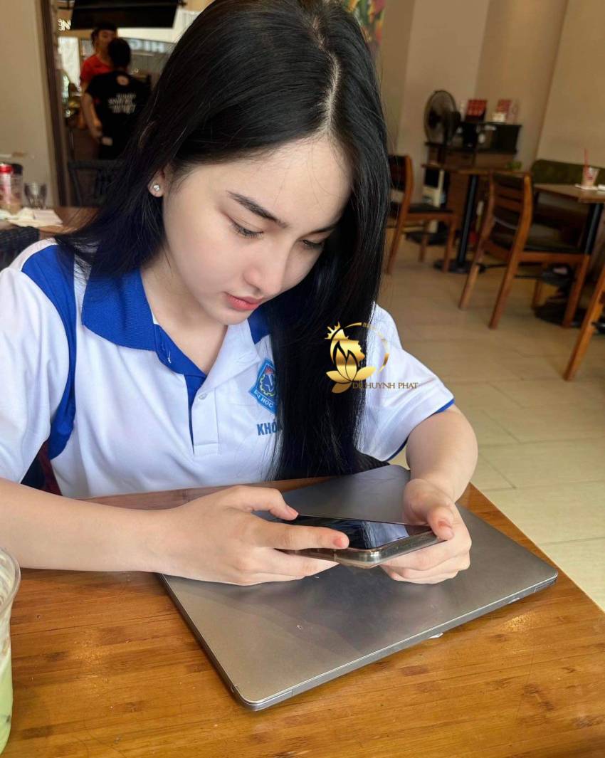 THẠC SĨ BÁC SĨ HUỲNH PHÁT